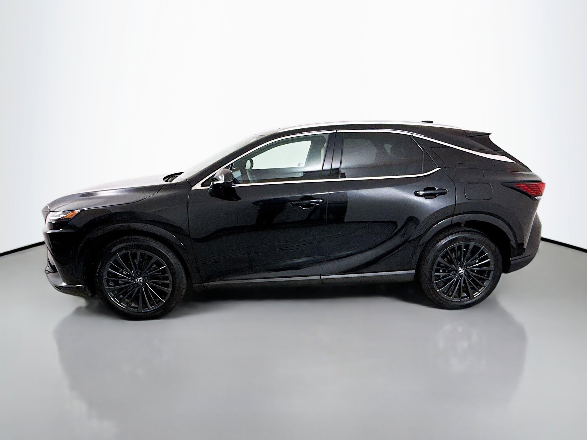 Certified 2024 Lexus RX 350 Premium w/ Convenience Package FWD image 4