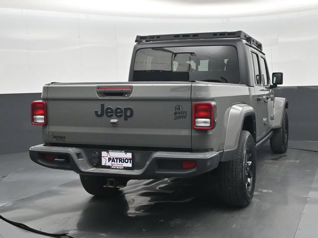 Used 2022 Jeep Gladiator Sport AWD/4WD image 2