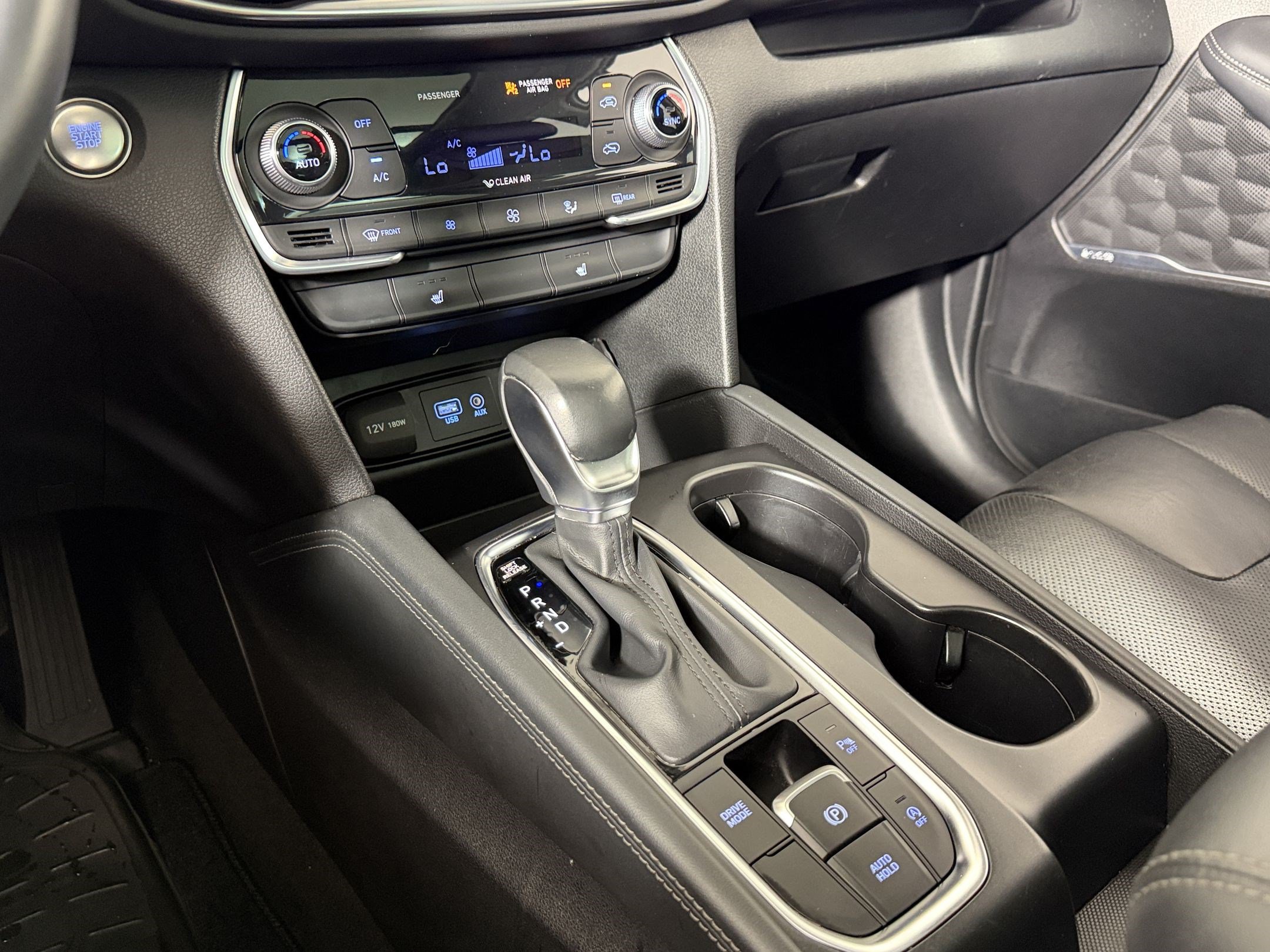 Used 2019 Hyundai Santa Fe Limited FWD image 16