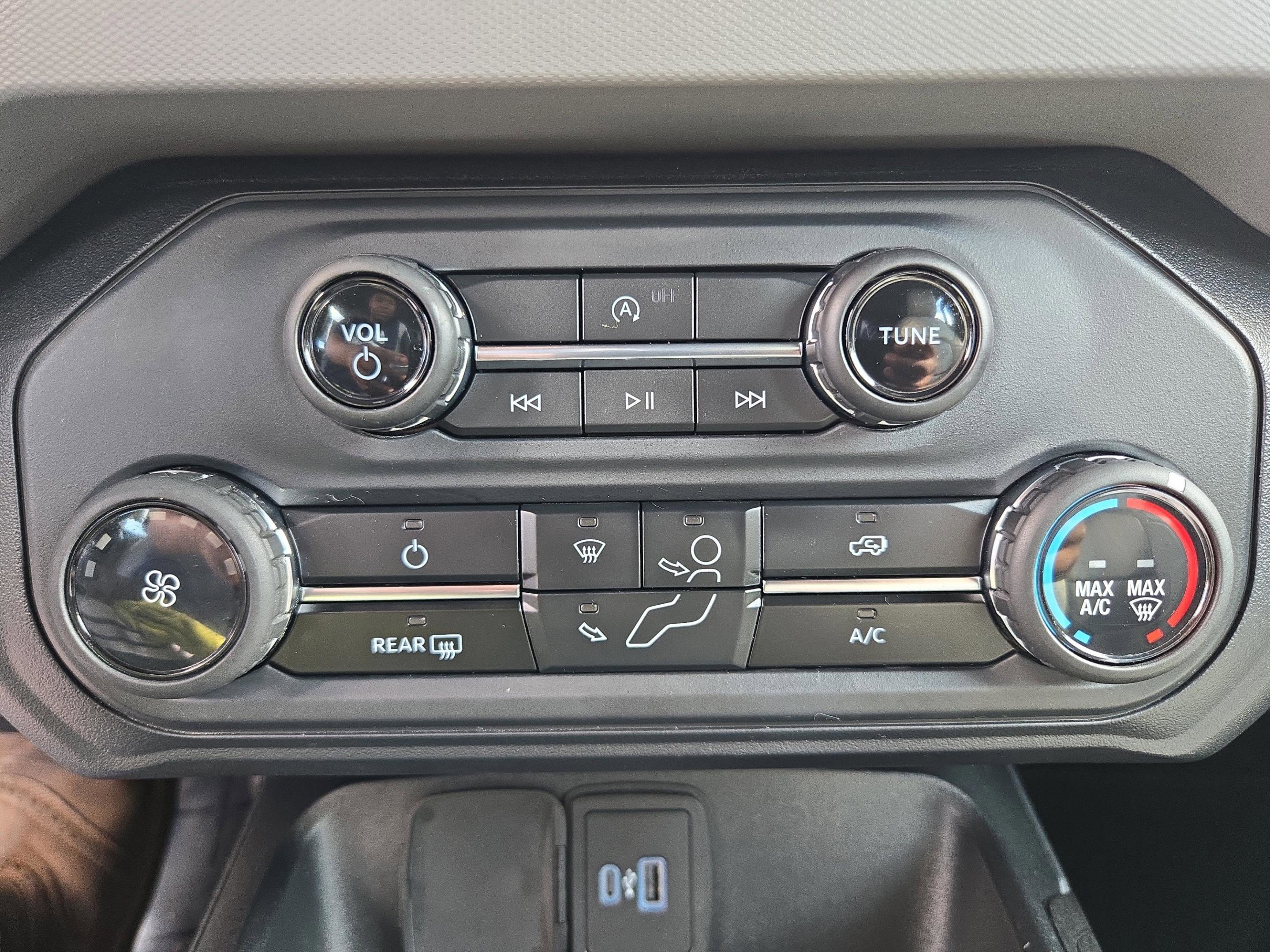 Used 2023 Ford Bronco 4-Door w/ Sasquatch Package image 15