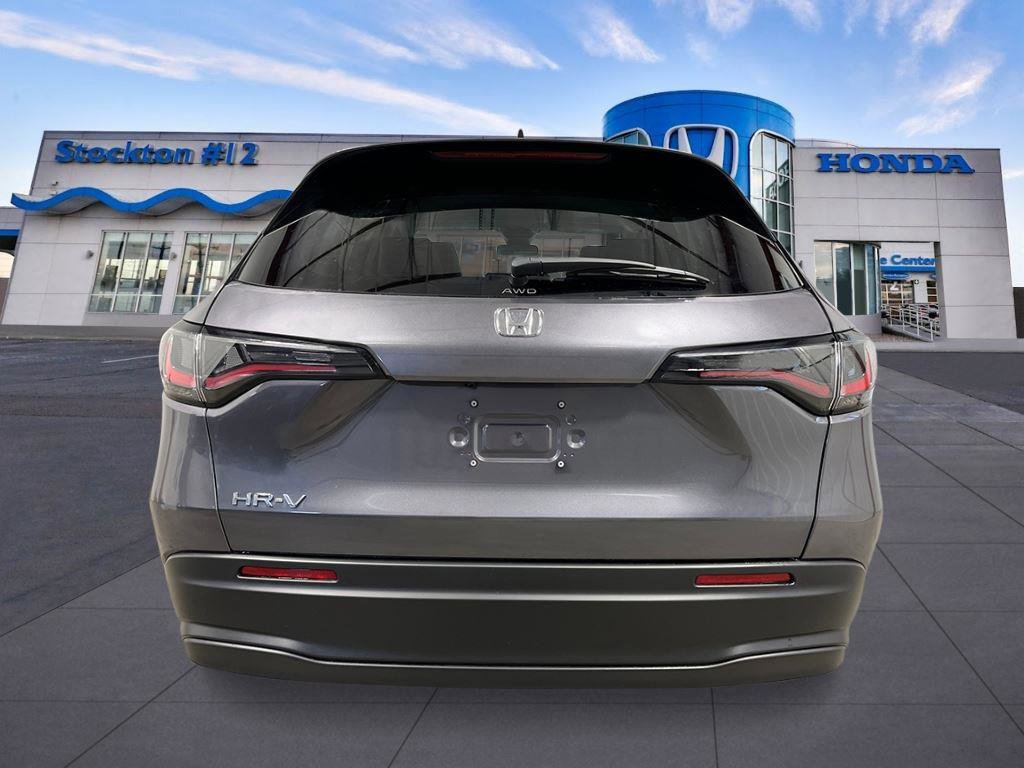 New 2026 Honda HR-V LX image 4