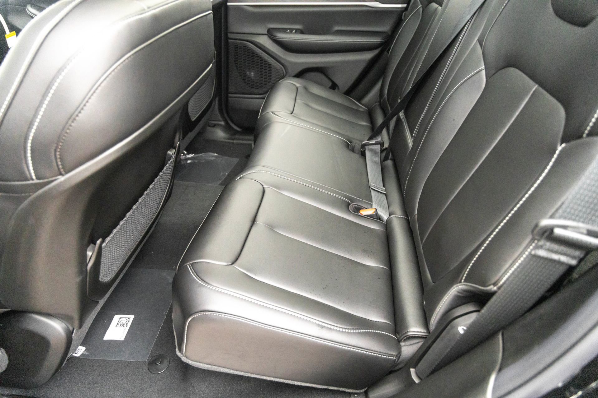 New 2025 Jeep Grand Cherokee Limited image 15