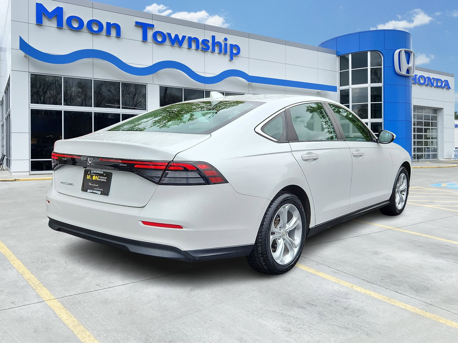 Used 2023 Honda Accord LX image 6