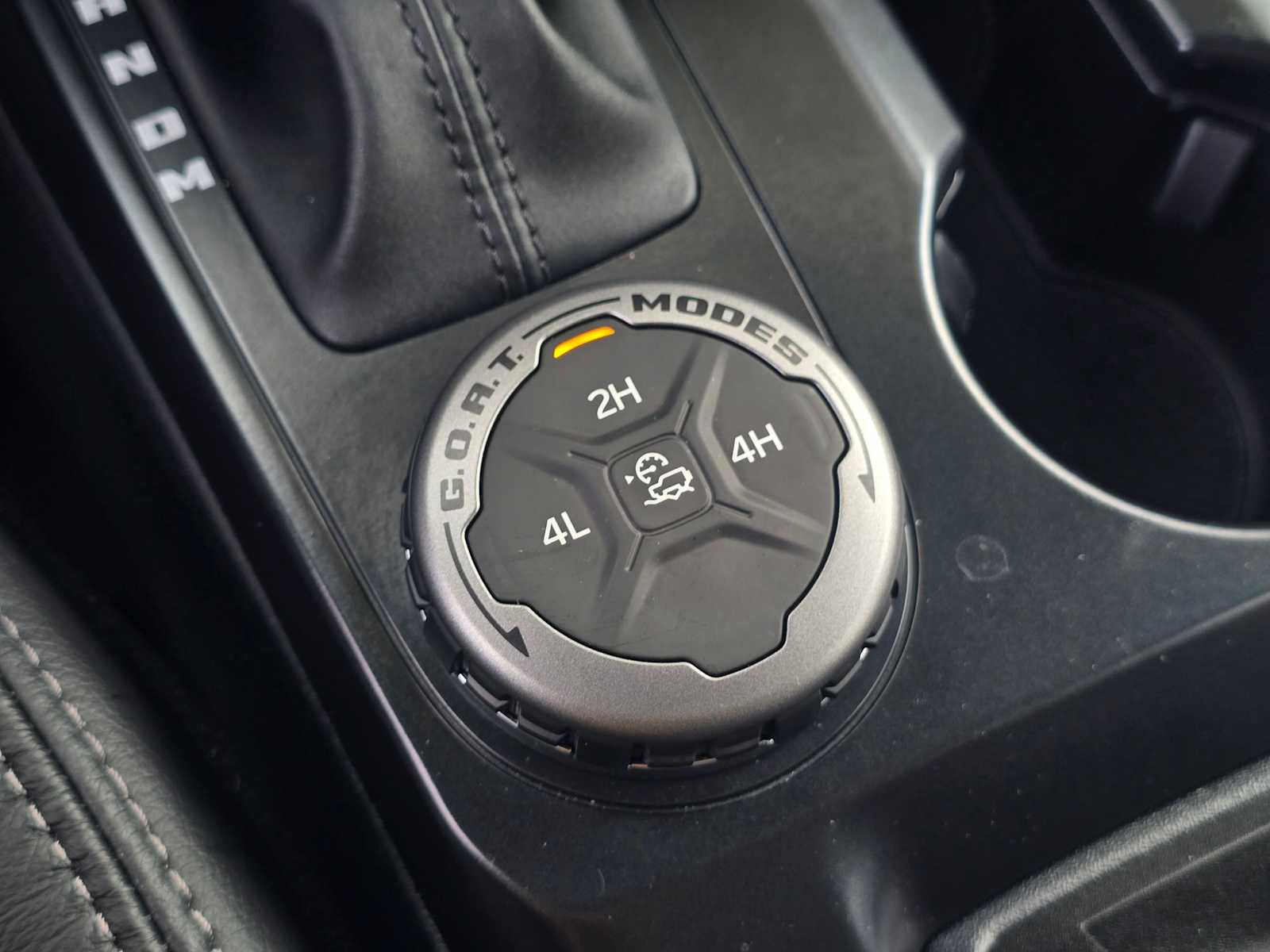 Used 2025 Ford Bronco Base image 36