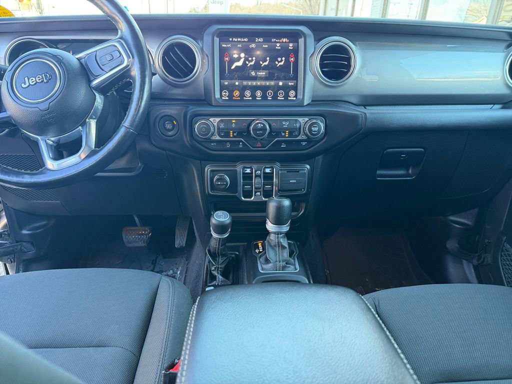 Certified 2021 Jeep Wrangler Unlimited Sahara image 30