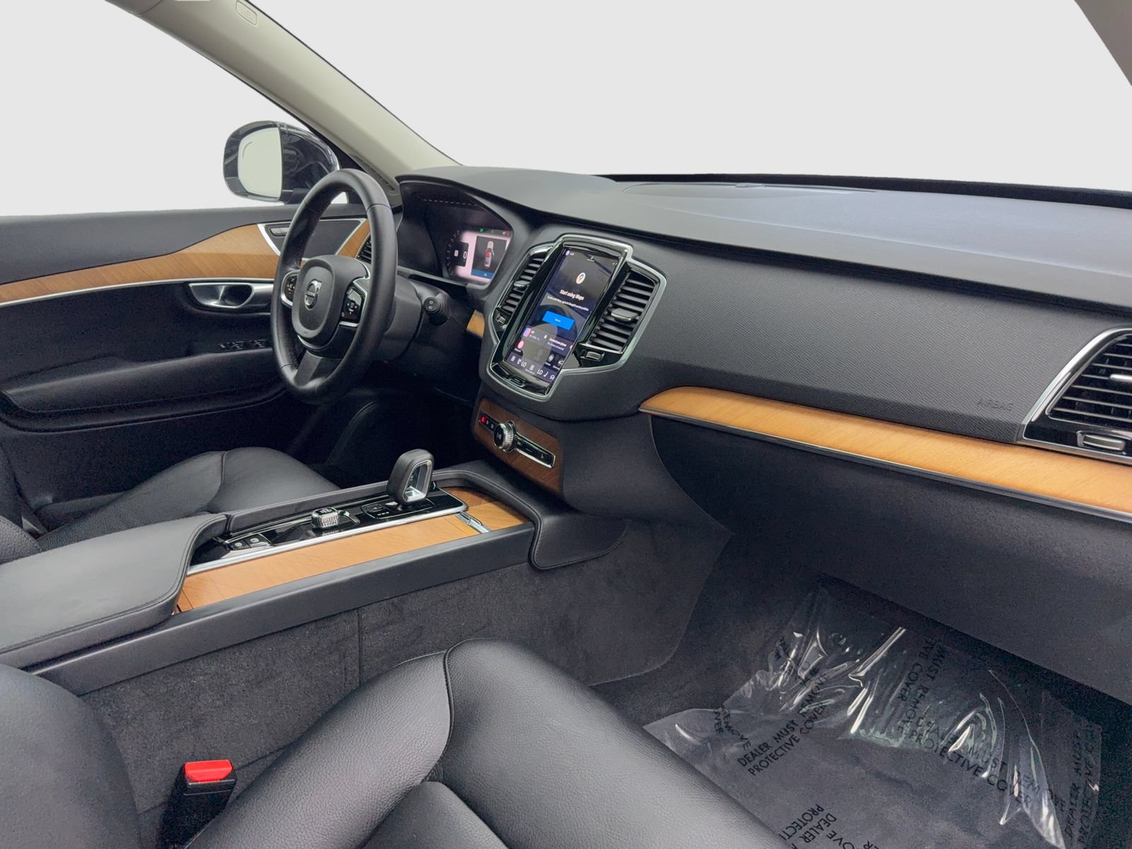 Used 2024 Volvo XC90 T8 Plus AWD/4WD image 44