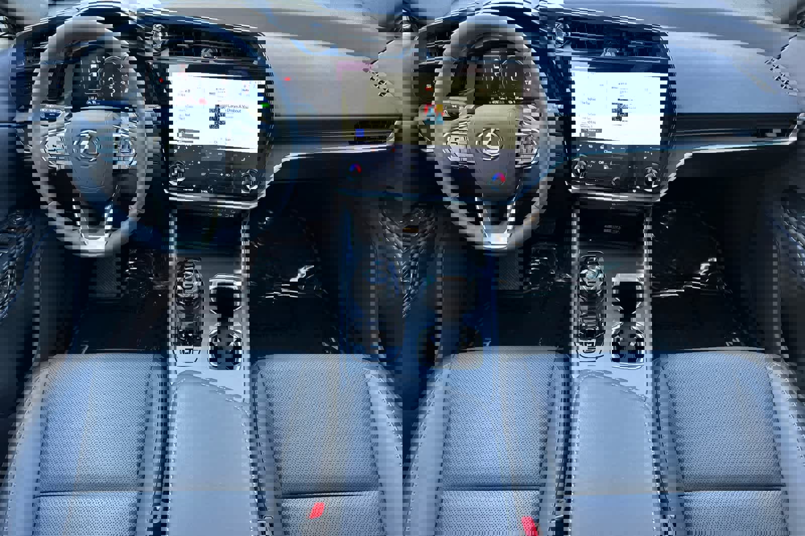 Certified 2025 Lexus RZ 300e w/ Accessory Package (Z2) image 3