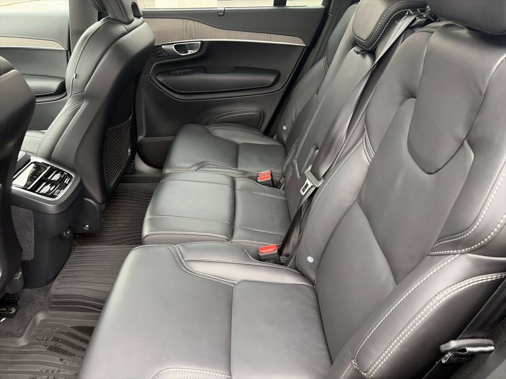 Used 2024 Volvo XC90 B6 Ultimate w/ Protection Package Premier AWD/4WD image 28