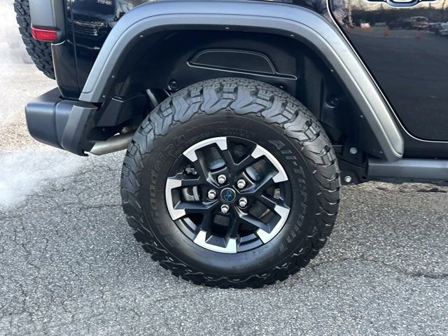 Certified 2025 Jeep Wrangler Unlimited Rubicon 4xe w/ Safety Group image 18