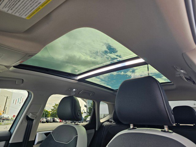 New 2027 Volkswagen Taos SE AWD/4WD image 27