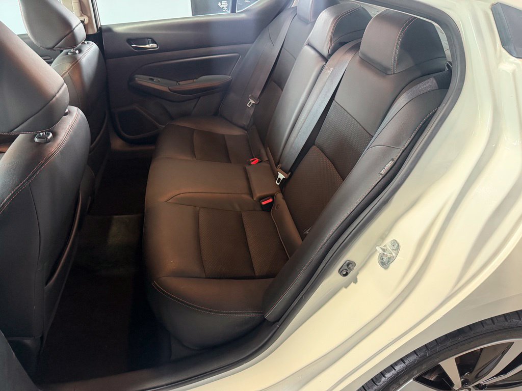 Used 2019 Nissan Altima 2.5 SR w/ SR Premium Package AWD/4WD image 16