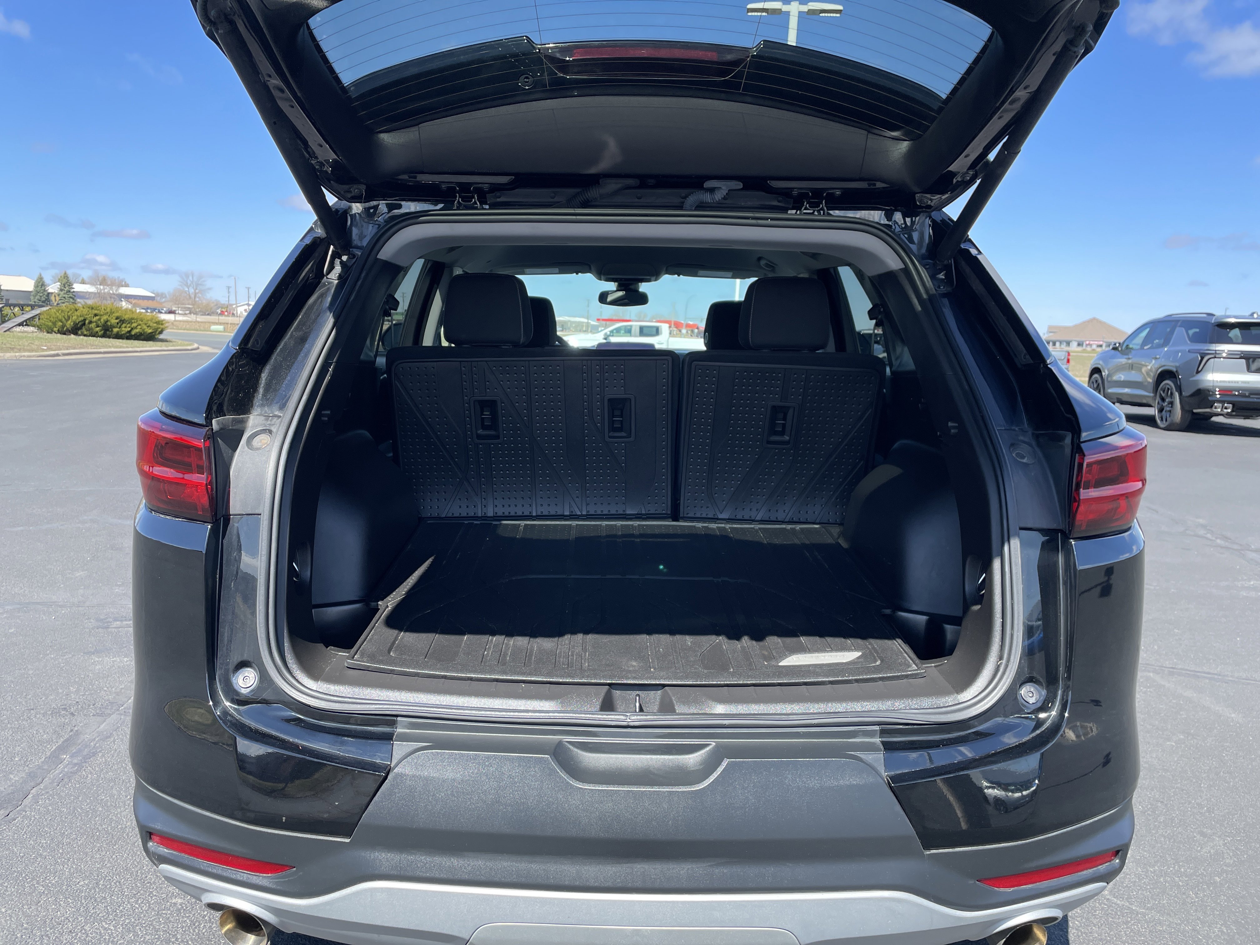 Certified 2023 Chevrolet Blazer LT w/ Convenience Package AWD/4WD image 22