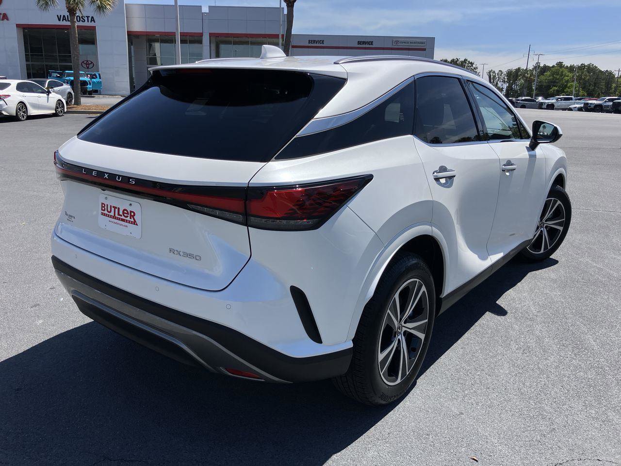 Used 2025 Lexus RX 350 Premium w/ Accessory Package (Z1) image 5