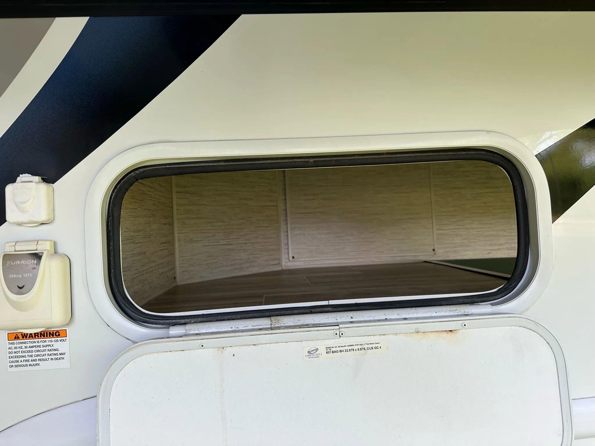 Used 2021 Ford E-450 and Econoline 450 Super Duty w/ Motorhome Prep Package image 27