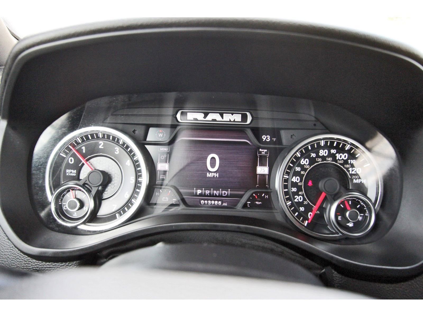 Used 2023 RAM 1500 Lone Star AWD/4WD image 18