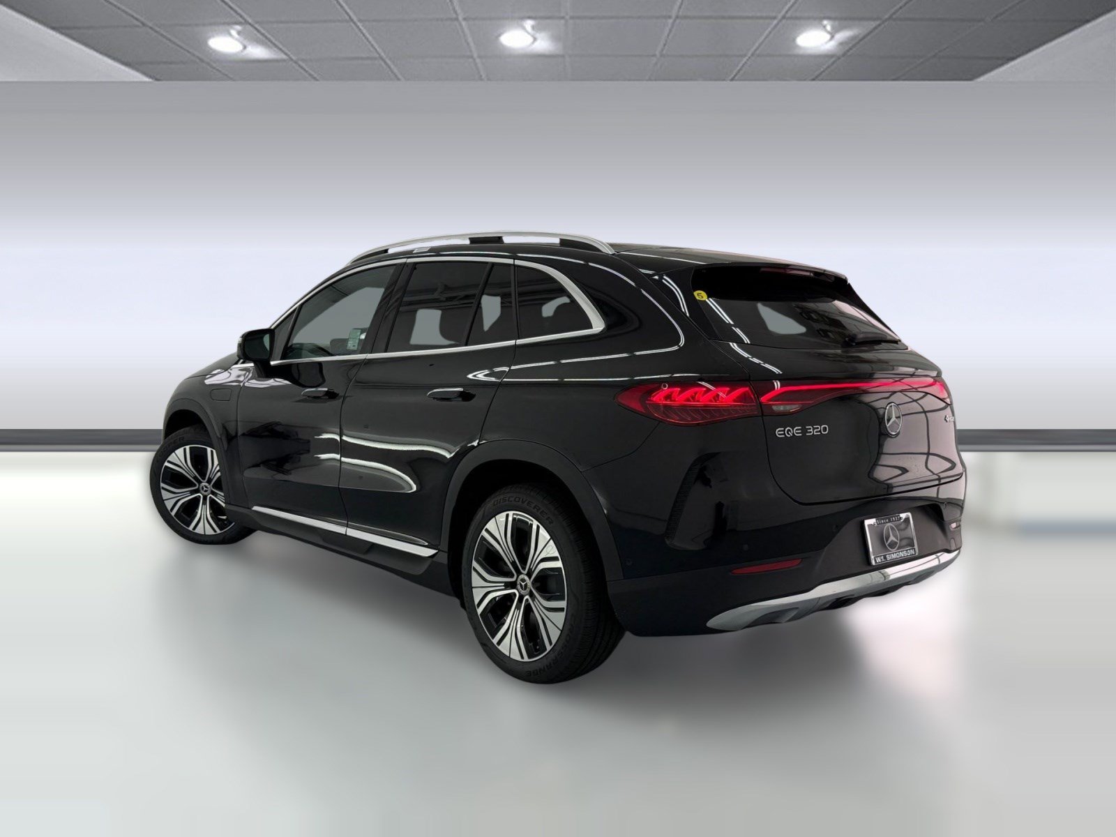 New 2026 Mercedes-Benz EQE 320 4MATIC SUV image 3