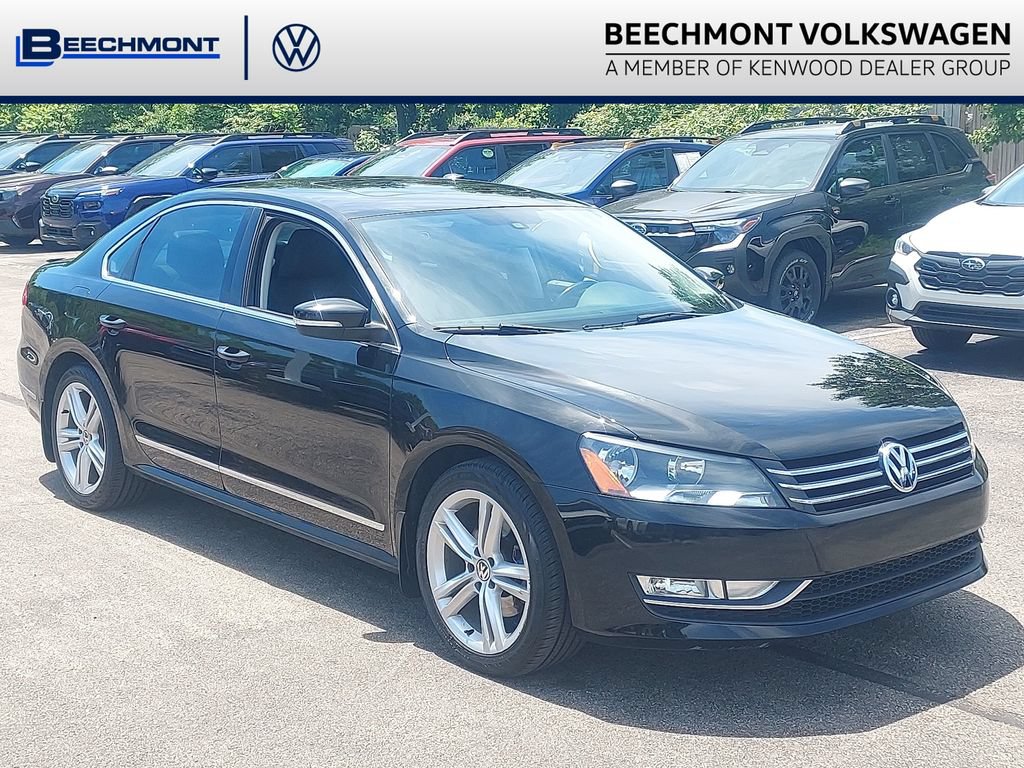 Used 2015 Volkswagen Passat 1.8T SE FWD image 1
