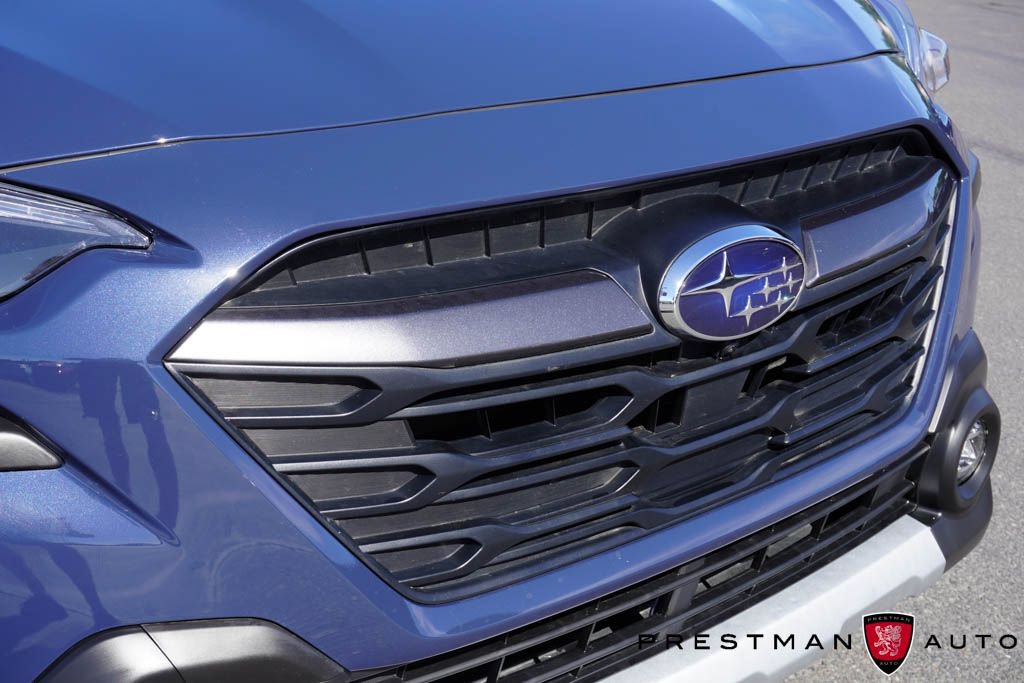 Used 2025 Subaru Outback Touring XT AWD/4WD image 17