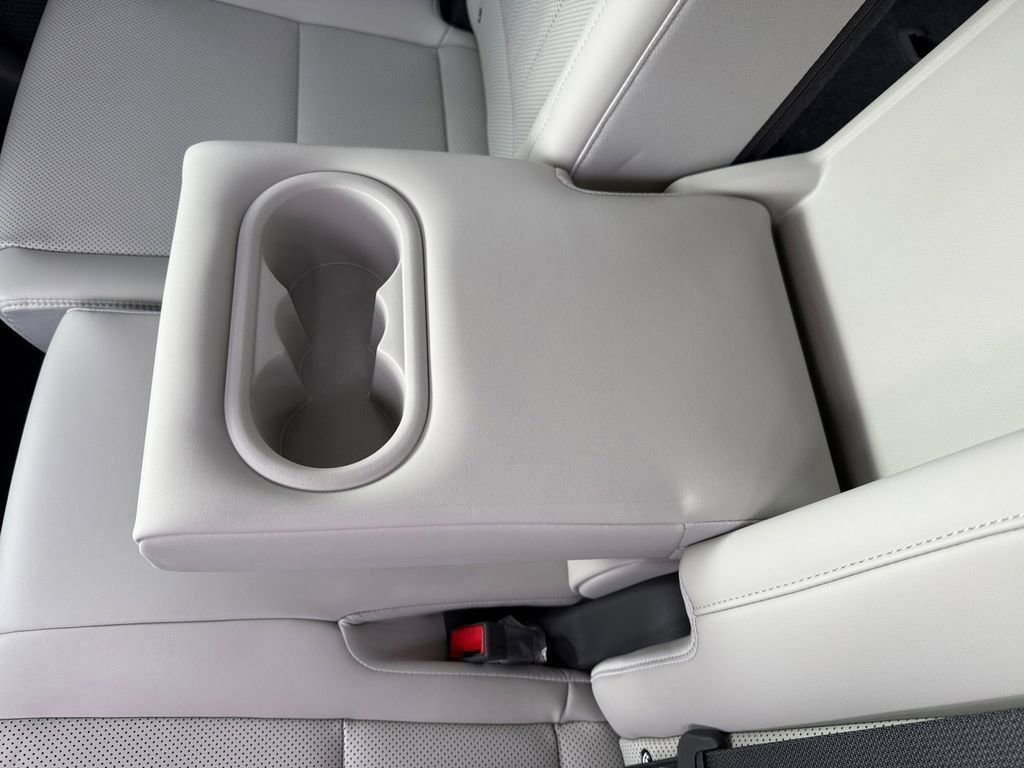 New 2026 Hyundai Santa Fe SEL image 28