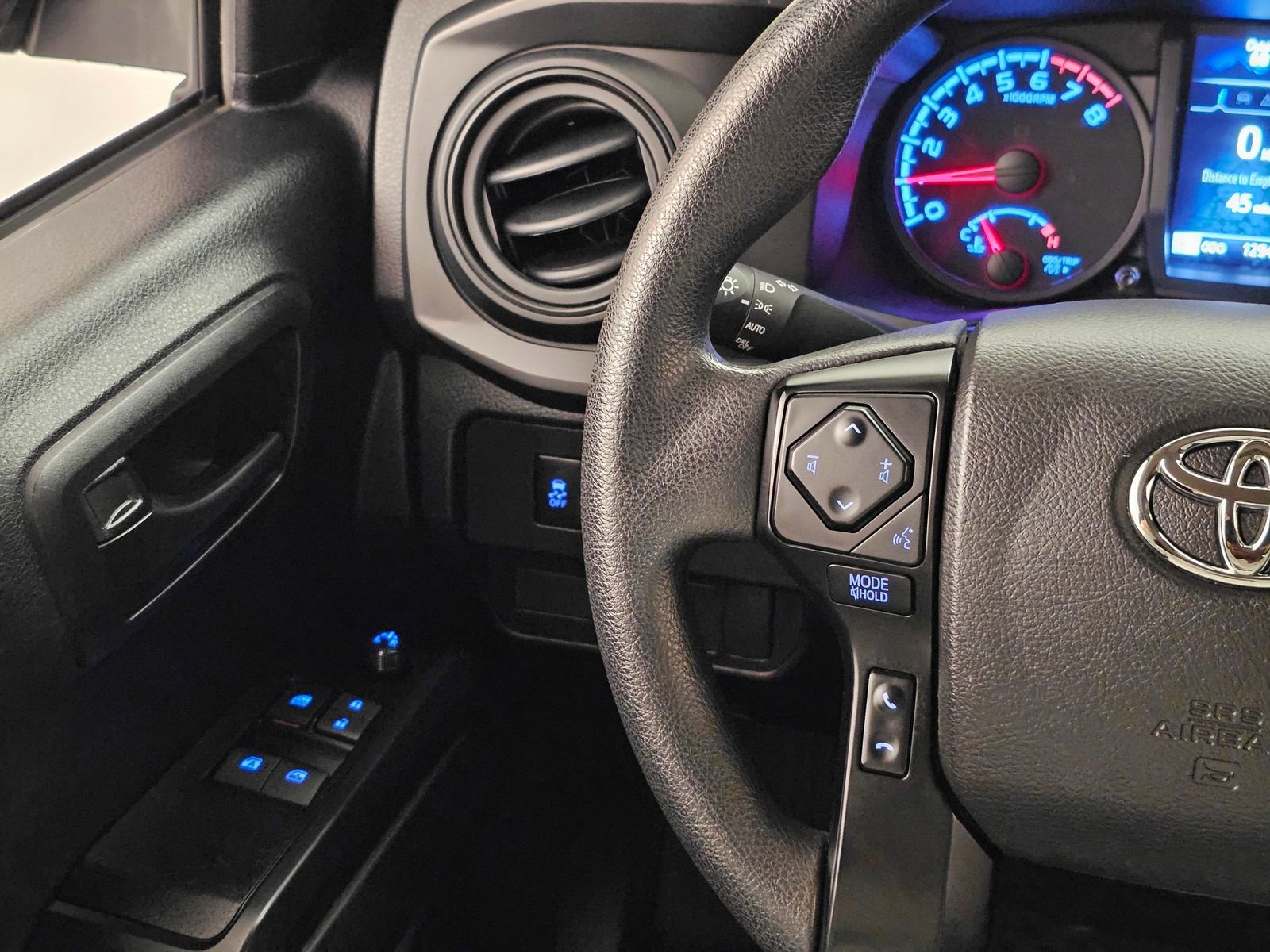 Used 2023 Toyota Tacoma SR image 20