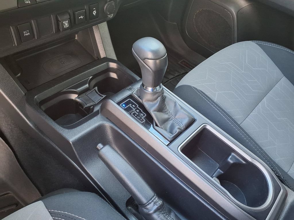 Used 2020 Toyota Tacoma TRD Sport RWD image 22