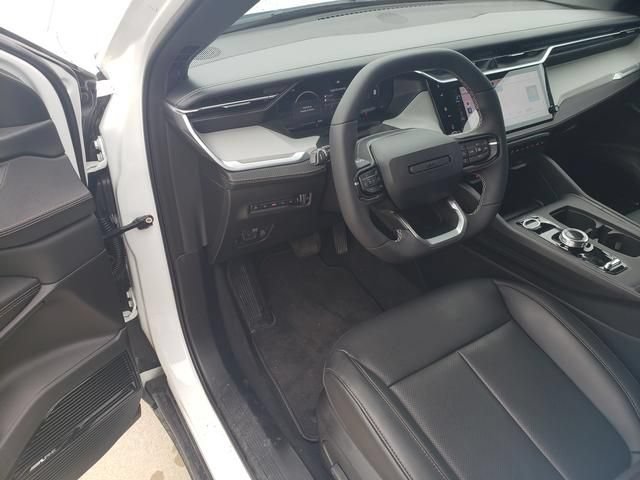 Used 2026 Jeep Cherokee Limited AWD/4WD image 12