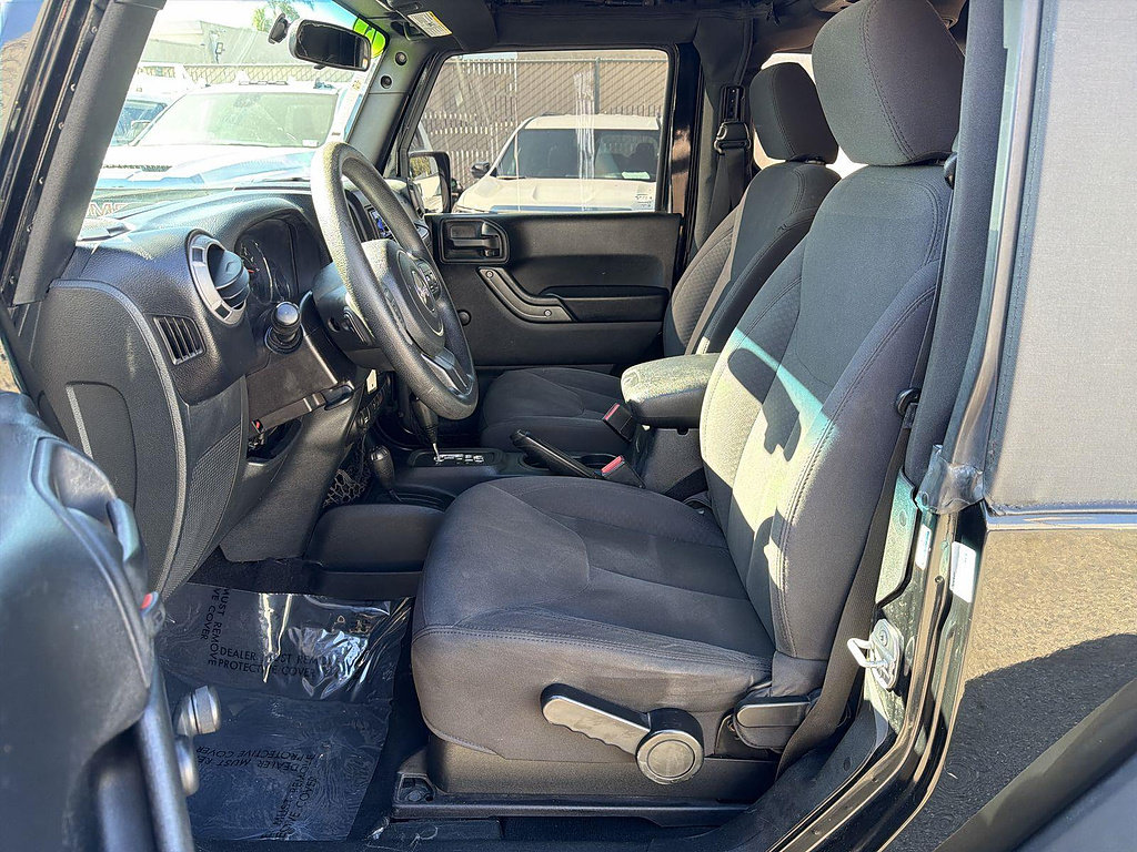 Used 2015 Jeep Wrangler Sport AWD/4WD image 16