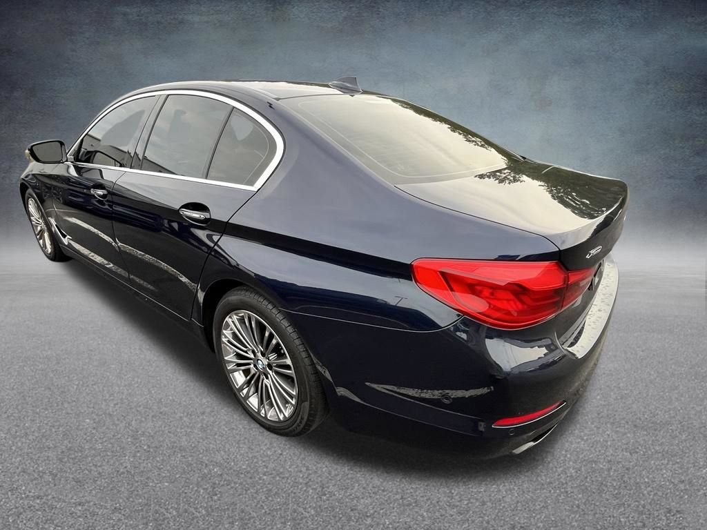 Used 2017 BMW 540i xDrive AWD/4WD image 6
