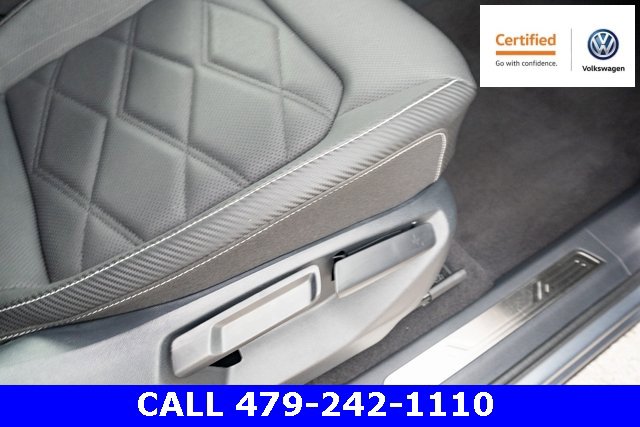 Certified 2024 Volkswagen Atlas Cross Sport SE image 46