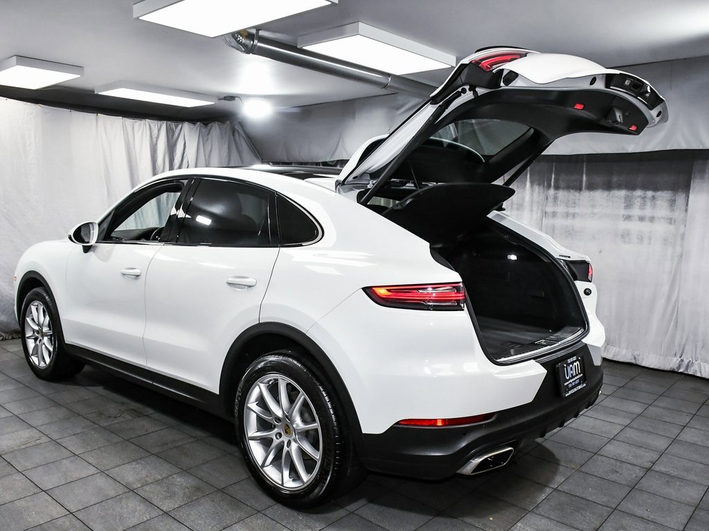 Used 2022 Porsche Cayenne Coupe image 63