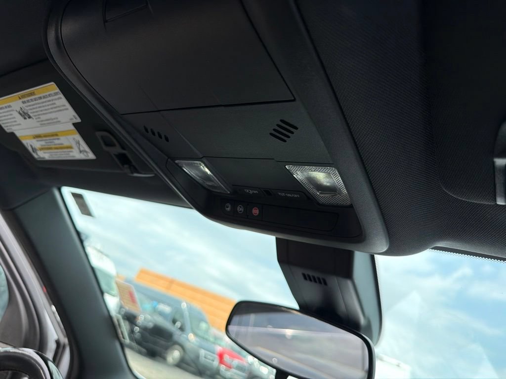 Used 2023 Chevrolet Equinox RS FWD image 29