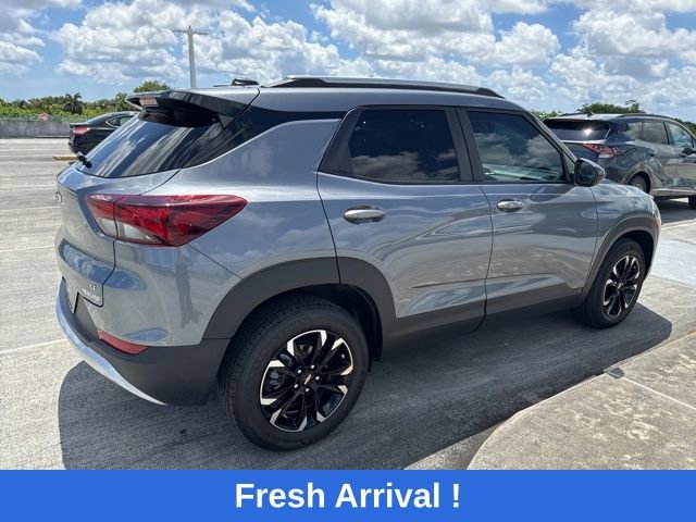 Used 2022 Chevrolet TrailBlazer LT FWD image 13