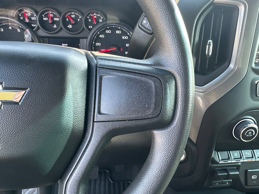 Certified 2024 Chevrolet Silverado 2500 Custom w/ Custom Value Package AWD/4WD image 9