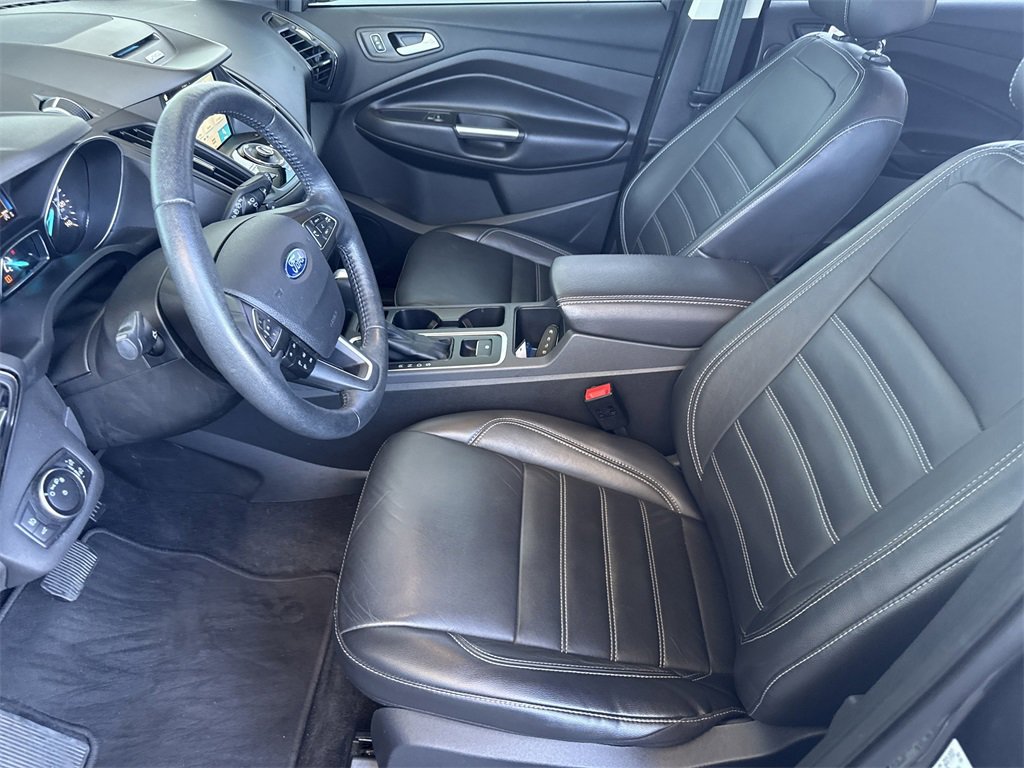 Used 2017 Ford Escape Titanium image 13