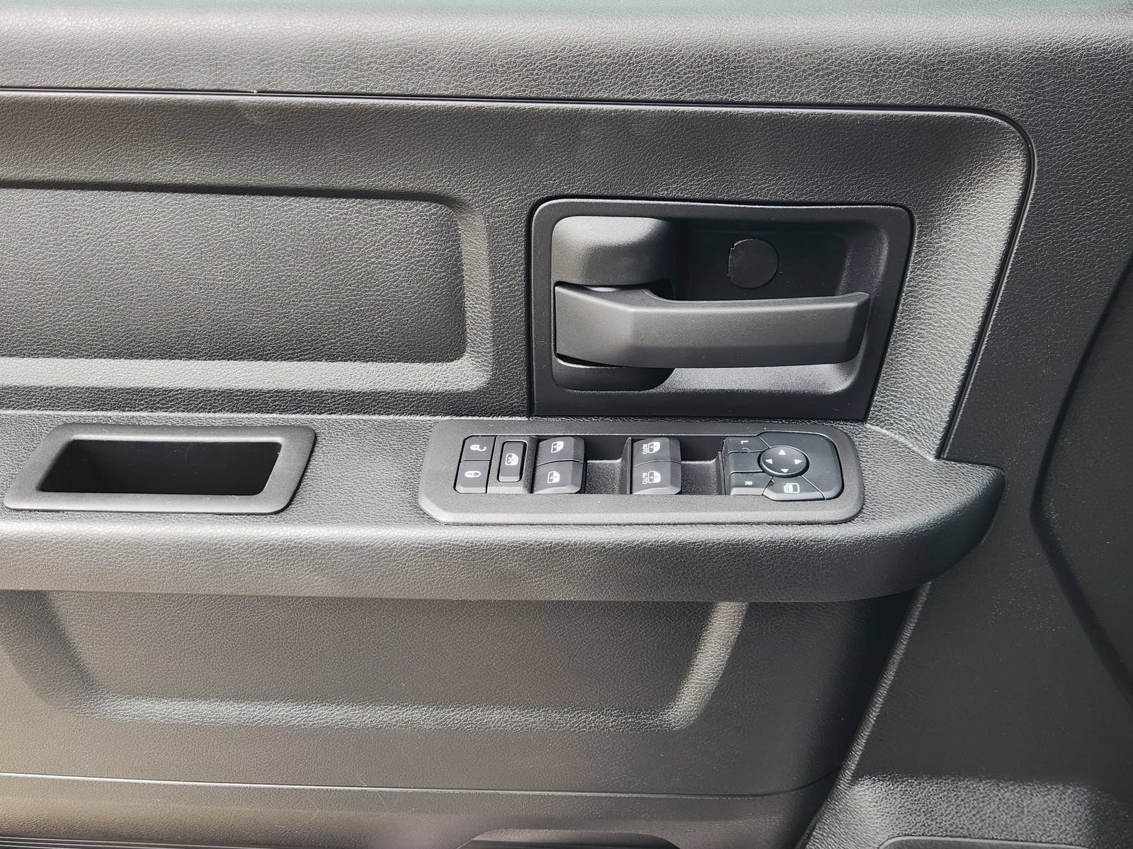 Used 2025 RAM 2500 Tradesman AWD/4WD image 28