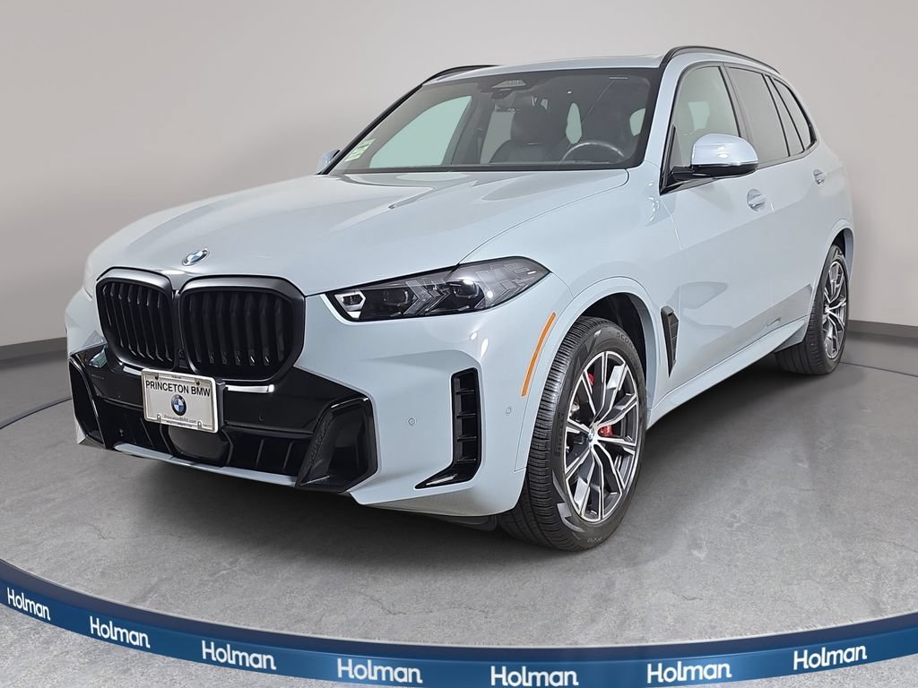 Used 2026 BMW X5 xDrive40i w/ M Sport Package AWD/4WD image 1