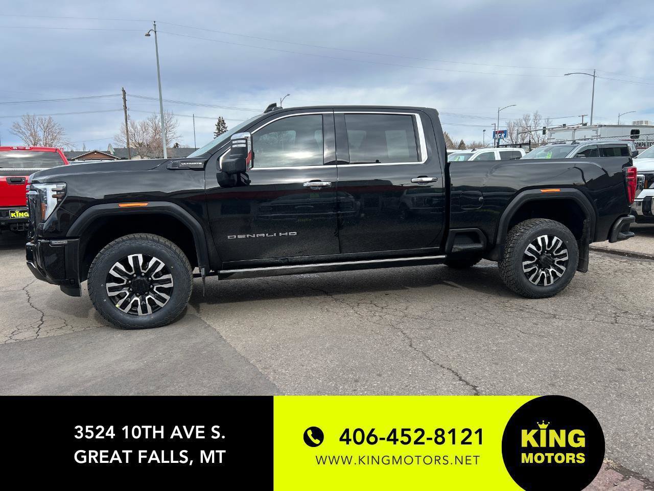 Used 2024 GMC Sierra 2500 Denali Ultimate AWD/4WD image 1