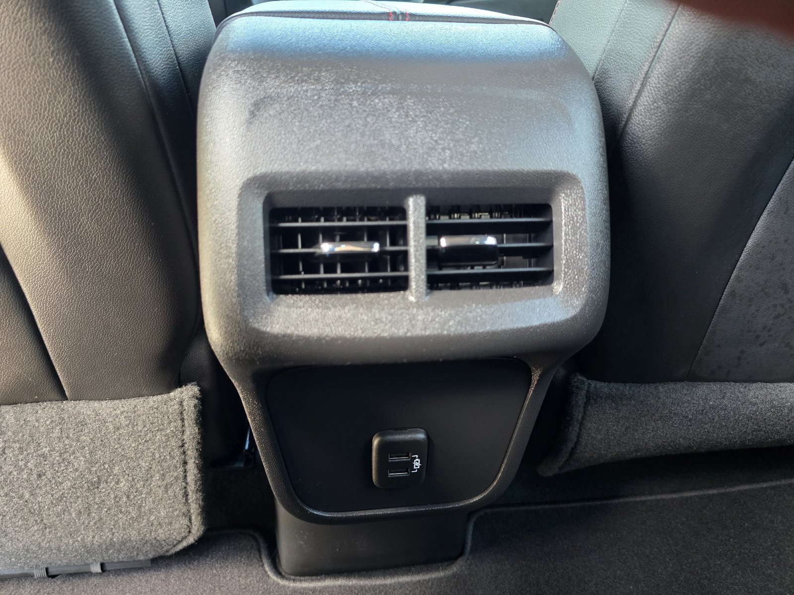 Used 2022 Chevrolet Equinox RS FWD image 25