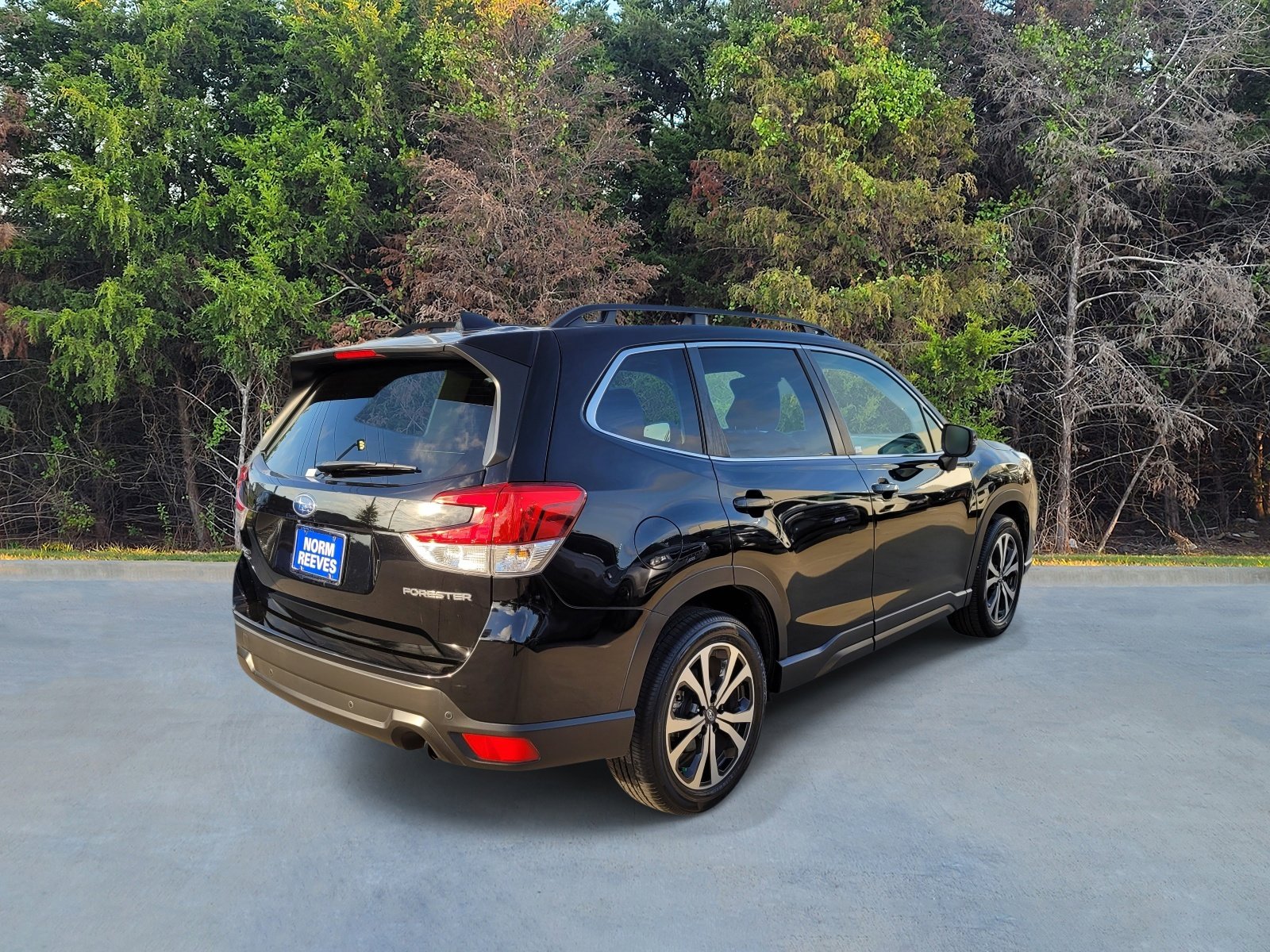 Certified 2024 Subaru Forester Limited image 17