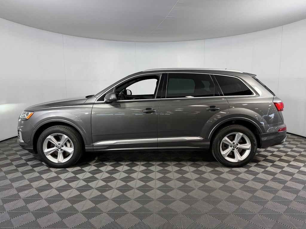 Used 2020 Audi Q7 2.0T Premium Plus w/ Premium Plus Package AWD/4WD image 10