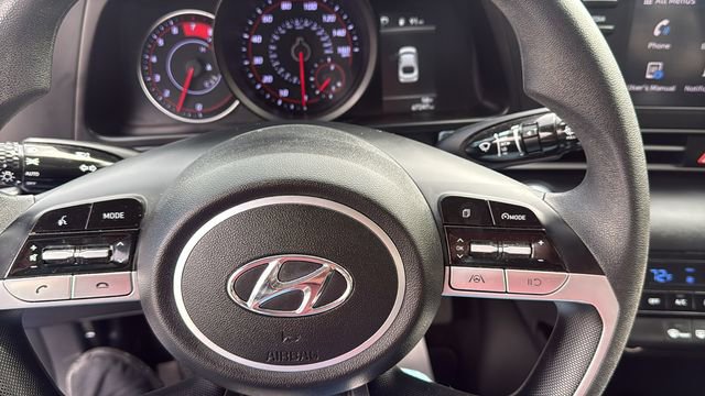 Used 2023 Hyundai Elantra SEL FWD image 18