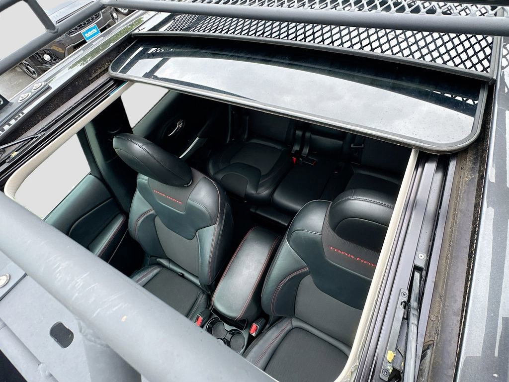 Used 2017 Jeep Cherokee Trailhawk w/ Comfort/Convenience Group image 26