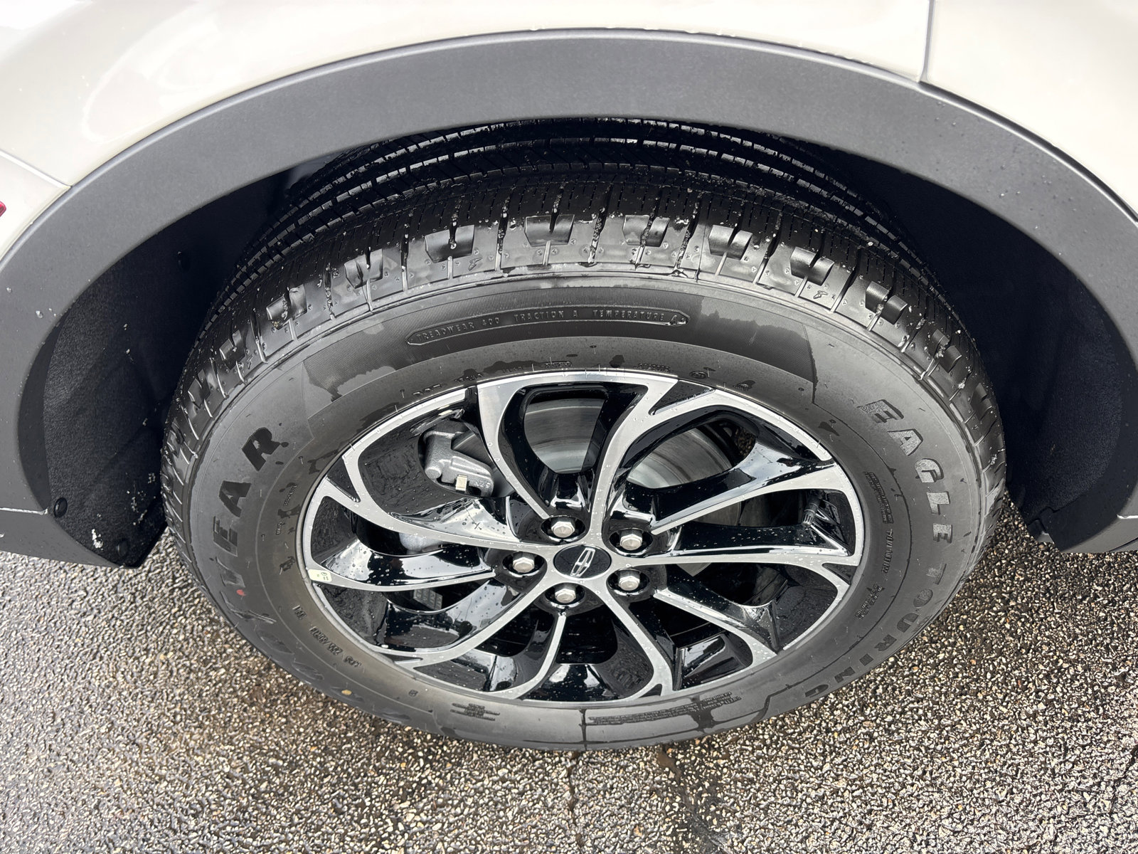 New 2026 Lincoln Nautilus Premier image 10