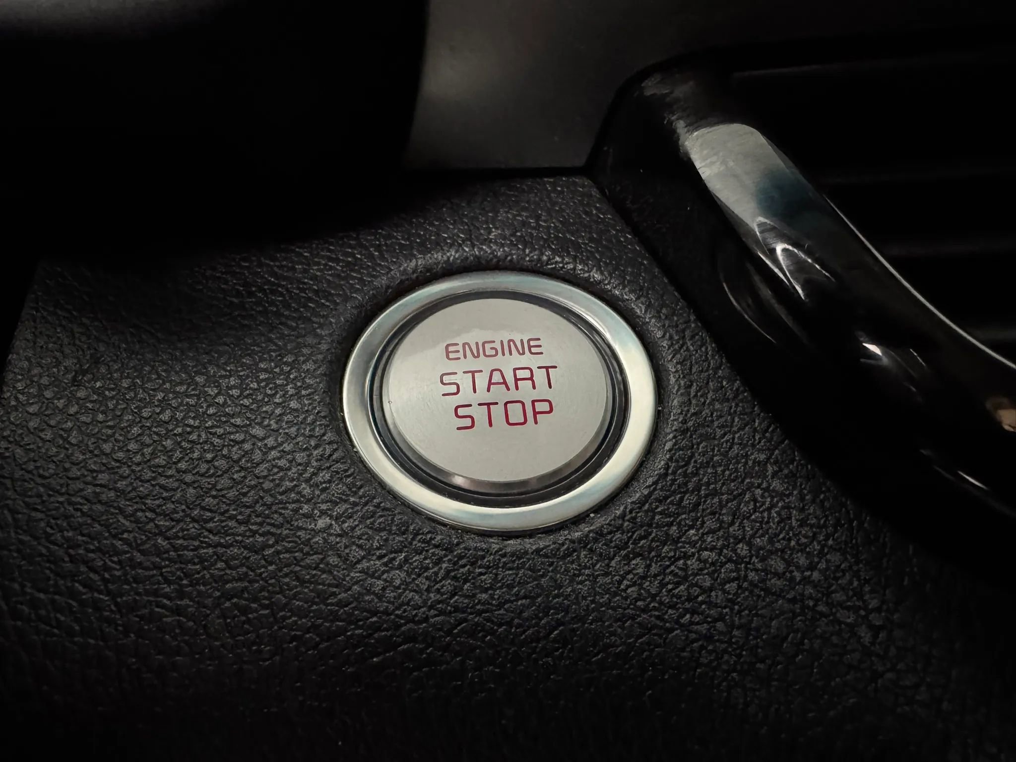 Used 2019 Kia Optima SX FWD image 17