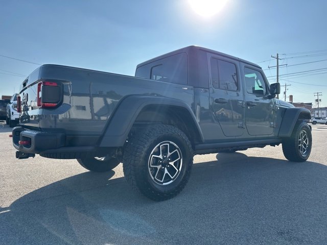 Used 2025 Jeep Gladiator Rubicon w/ Safety Group image 5