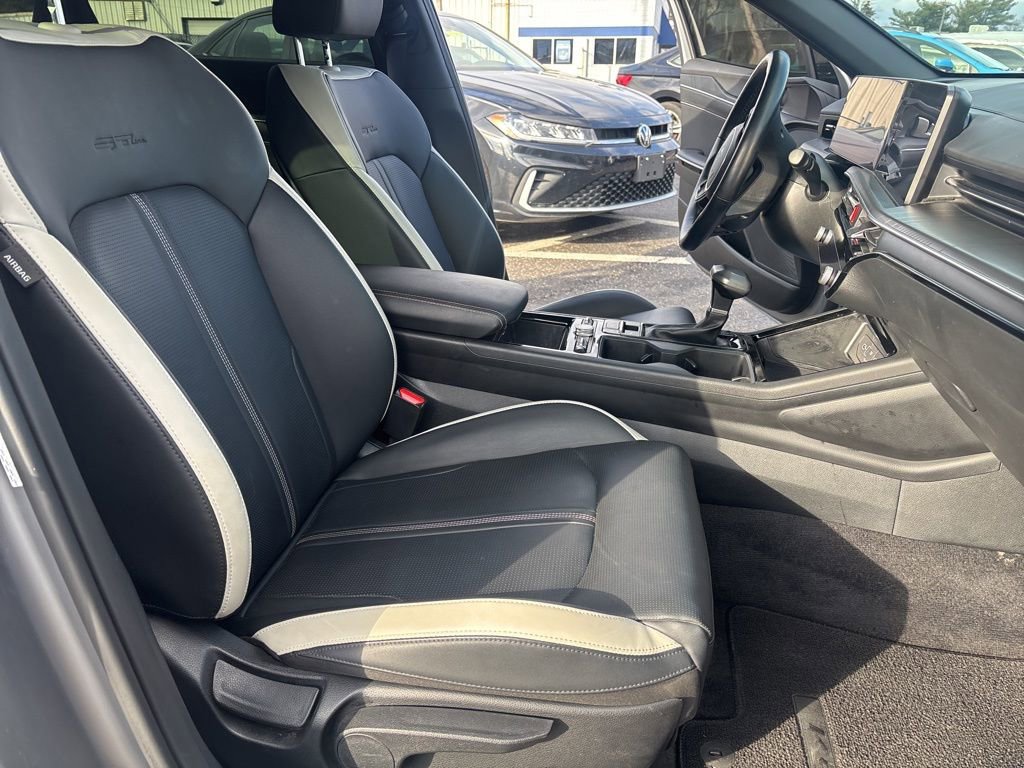 Used 2025 Kia K5 GT-Line image 31