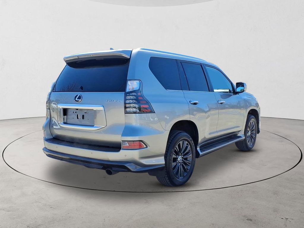 Used 2023 Lexus GX 460 Premium w/ Accessory Package AWD/4WD image 5
