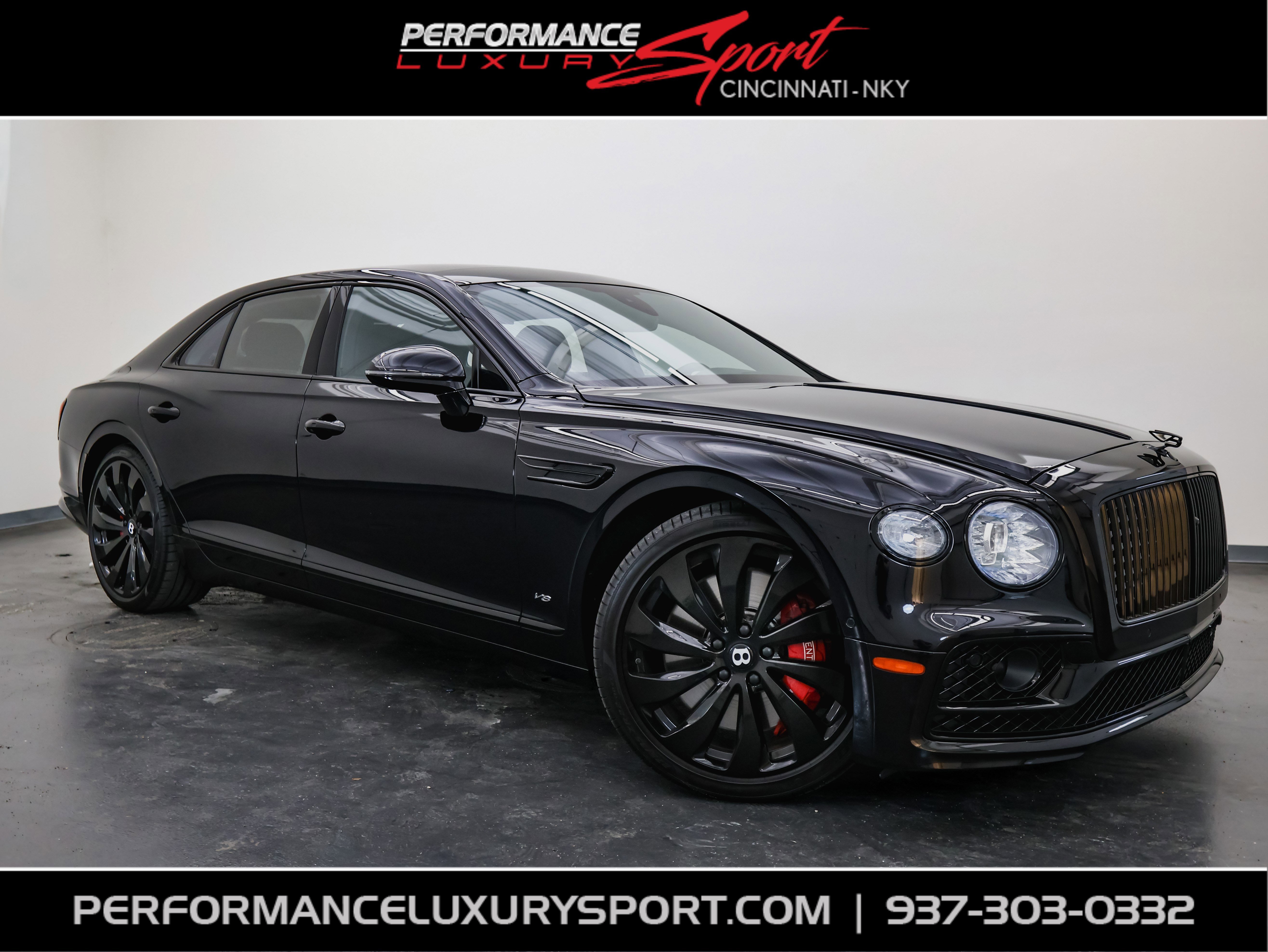 Used 2022 Bentley Flying Spur V8 image 1