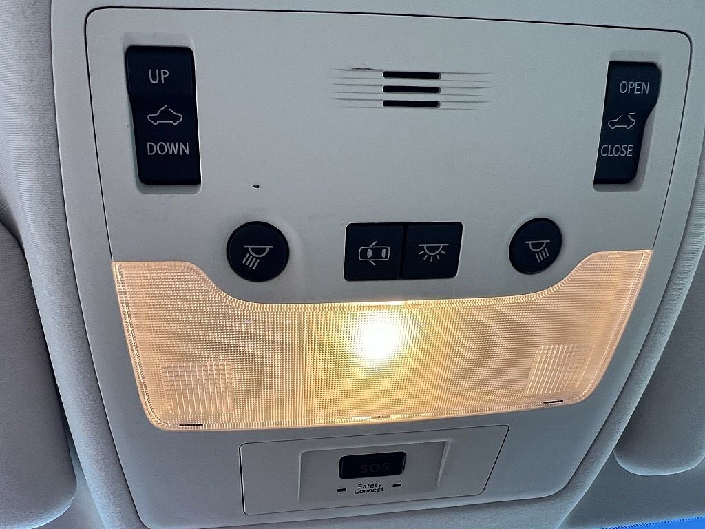 Used 2015 Lexus ES 300h image 20