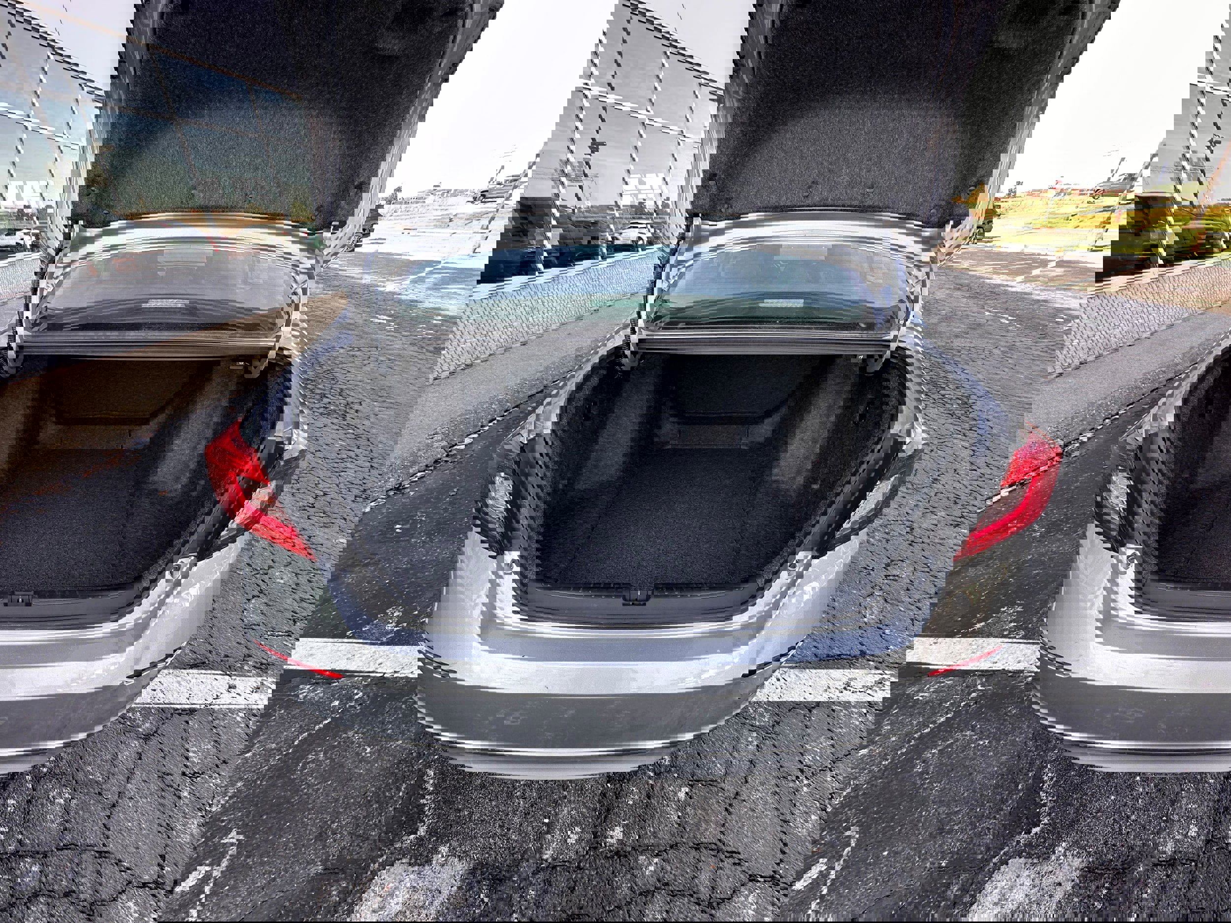 Used 2021 Honda Accord LX image 6